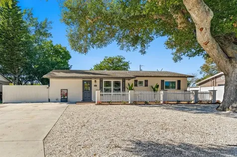 4208 36th Street W Bradenton FL 34205