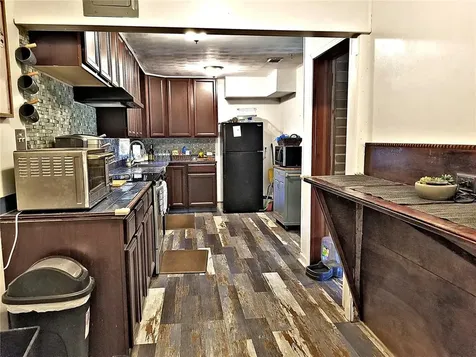 26301 Fishermans Road Paisley FL 32767
