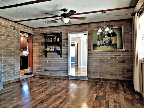 26301 Fishermans Road Paisley FL 32767