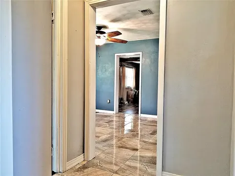 26301 Fishermans Road Paisley FL 32767