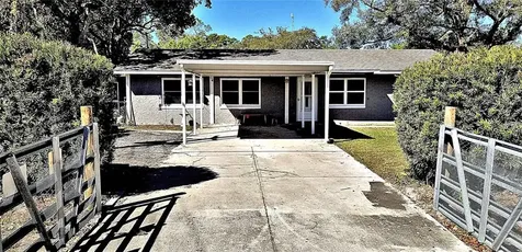 26301 Fishermans Road Paisley FL 32767