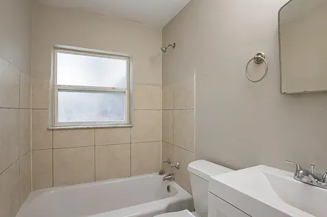 652 N Stone Street Deland FL 32720