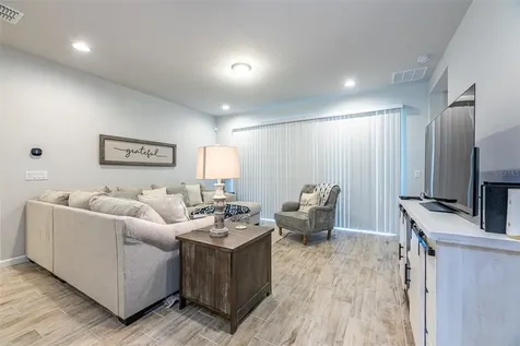 2506 Early Dawn Court Valrico FL 33594