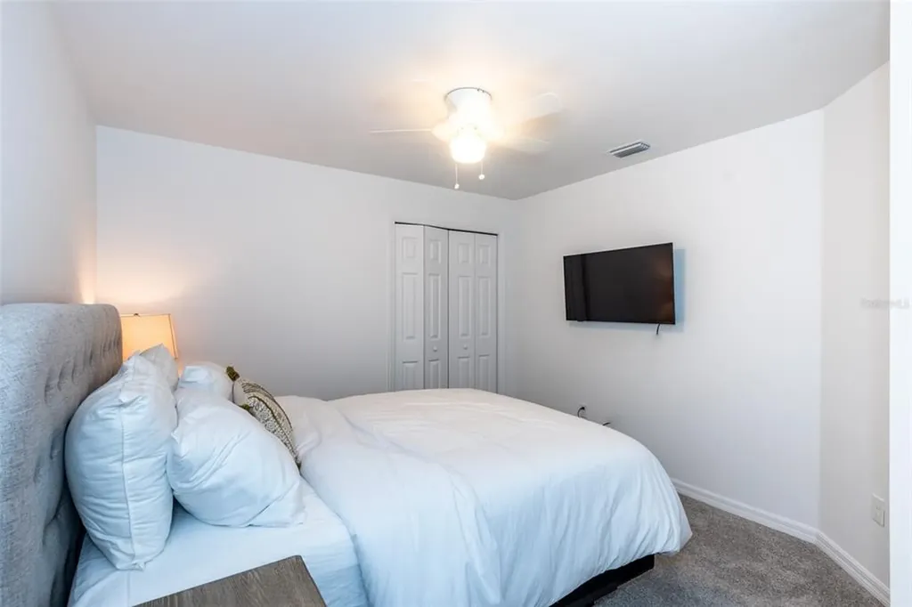 215 Lewis Circle Punta Gorda FL 33950