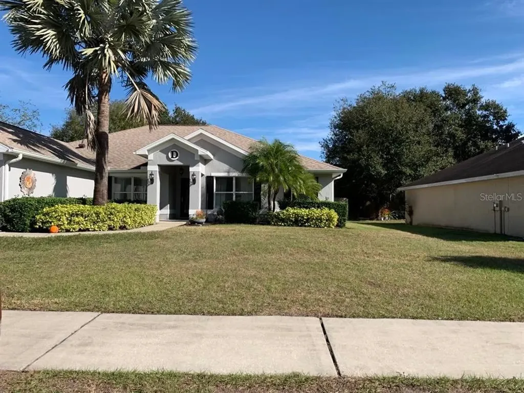 6810 Krenson Oaks Circle Lakeland FL 33810