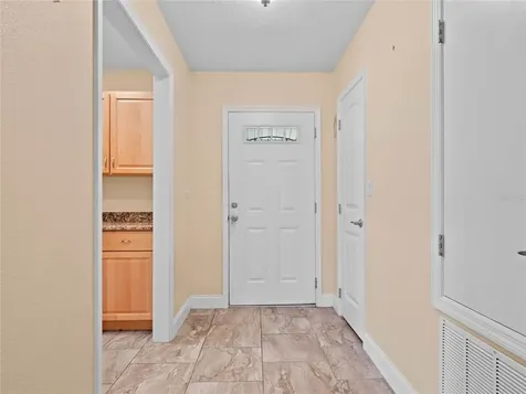 2412 Caribbean Court Orlando FL 32805