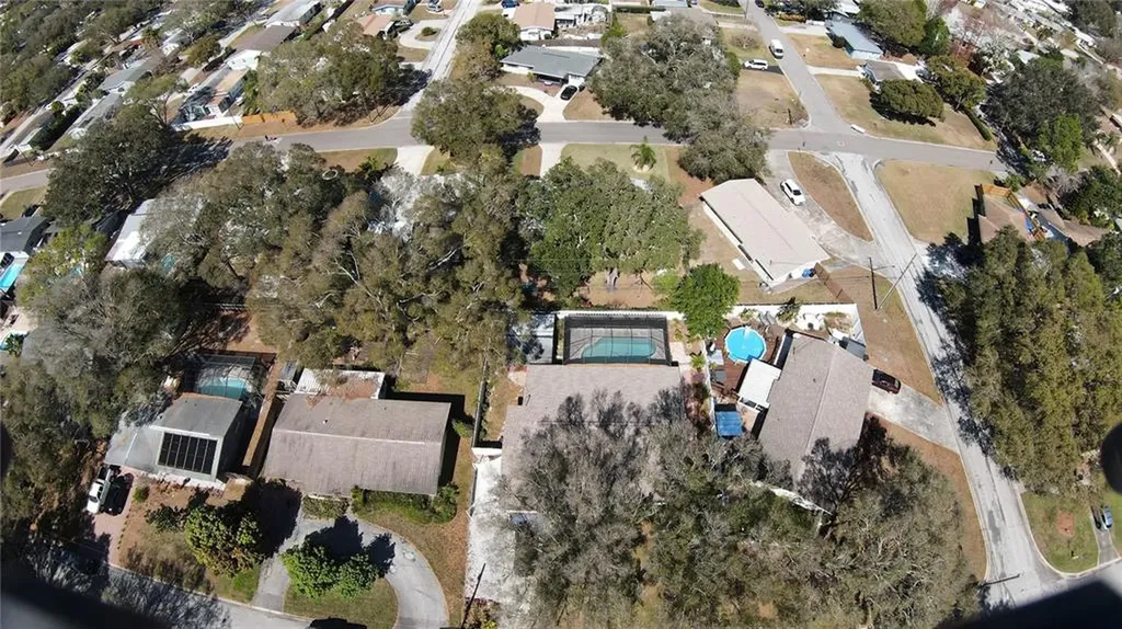 5519 25th Avenue N St Petersburg FL 33710