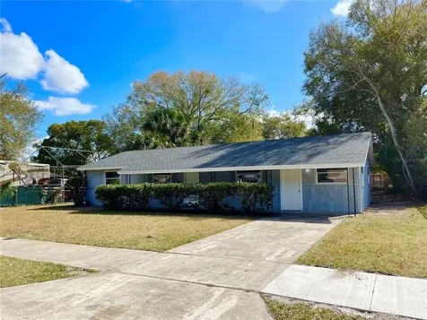 528 San Lanta Circle Sanford FL 32771