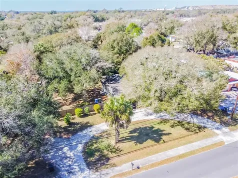 10415 Gloria Street Gibsonton FL 33534