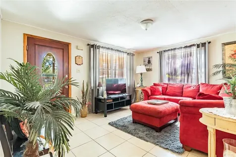 10415 Gloria Street Gibsonton FL 33534