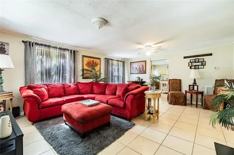 10415 Gloria Street Gibsonton FL 33534