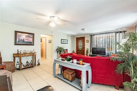10415 Gloria Street Gibsonton FL 33534