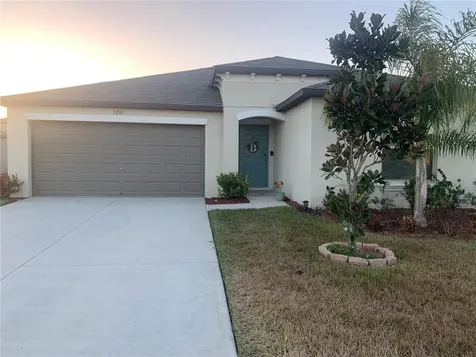 3203 Lytton Hall Drive Zephyrhills FL 33540