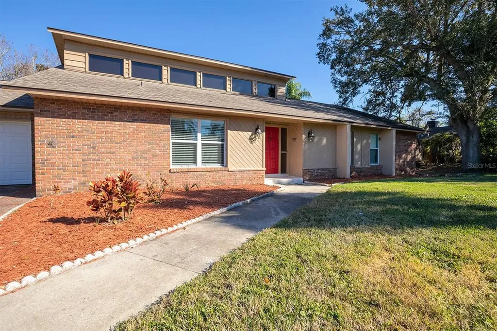 5019 Caspian Court Orlando FL 32819