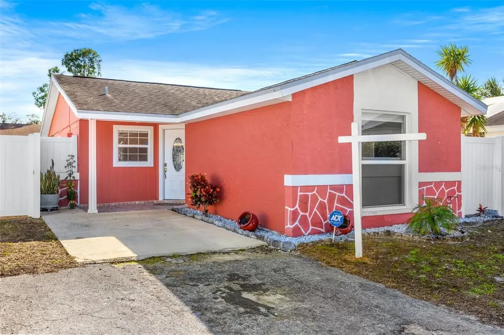 9126 Baymeadow Court Tampa FL 33615