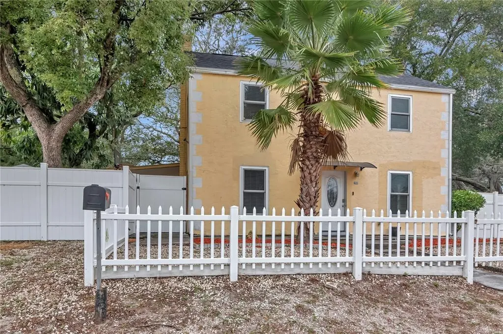 8420 N Tampa Street Tampa FL 33604