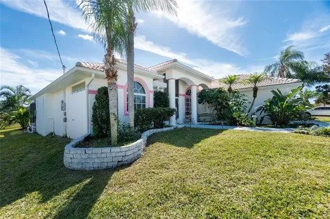 153 Sportsman Road Rotonda West FL 33947