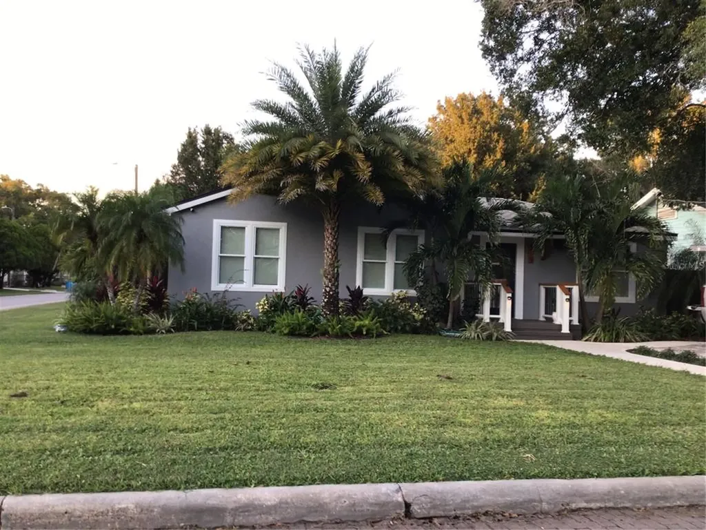 719 W Woodlawn Avenue Tampa FL 33603