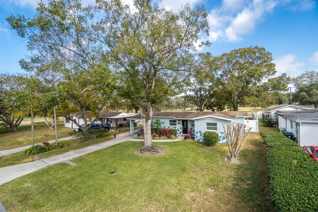 11003 N Oregon Avenue Tampa FL 33612