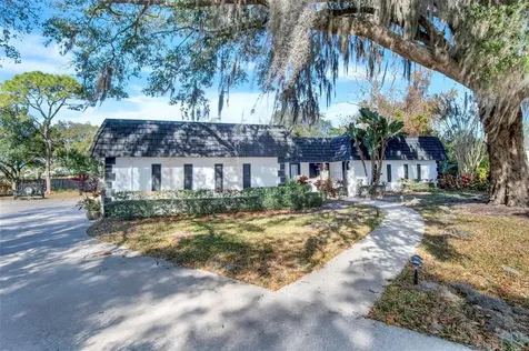 8998 Islesworth Court Orlando FL 32819