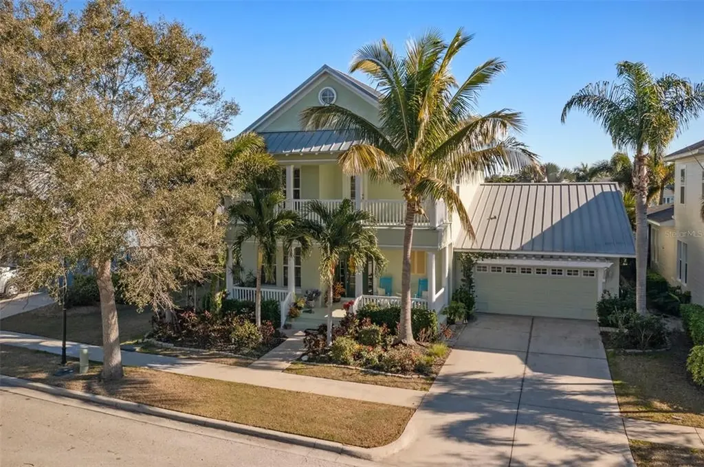 5221 Point Harbor Lane Apollo Beach FL 33572