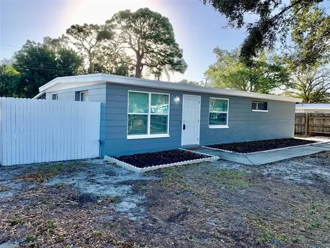 3751 Papai Drive Sarasota FL 34232
