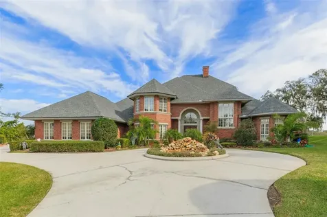 740 Crescent Hills Drive Lakeland FL 33813
