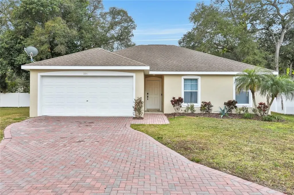 1004 42nd Terrace E Bradenton FL 34208