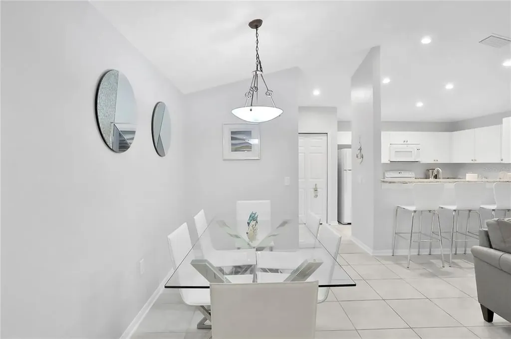 1004 42nd Terrace E Bradenton FL 34208