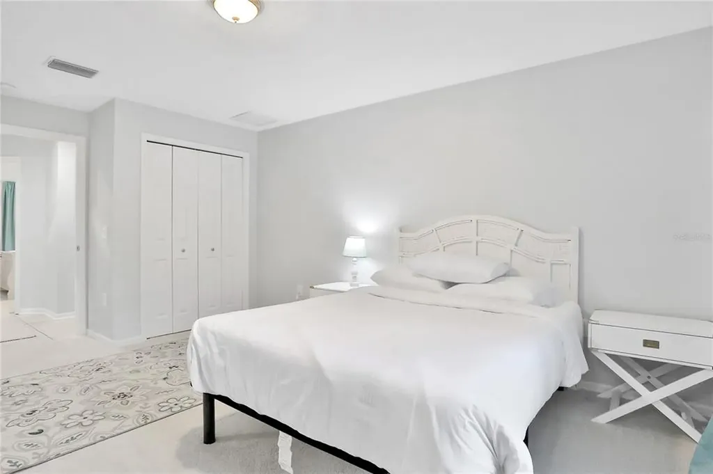 1004 42nd Terrace E Bradenton FL 34208