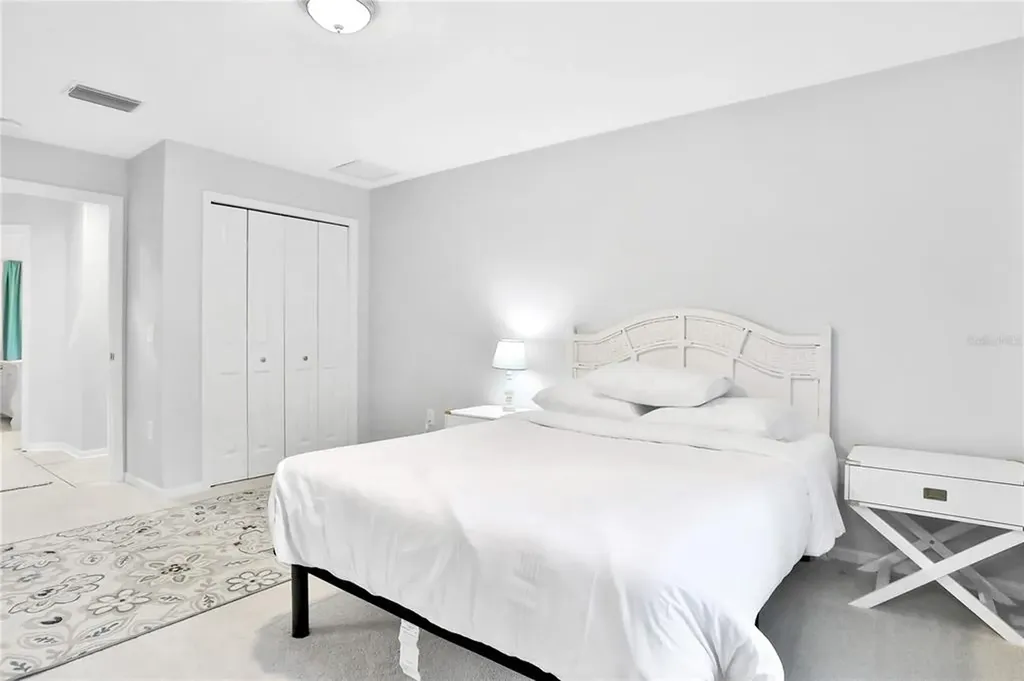 1004 42nd Terrace E Bradenton FL 34208