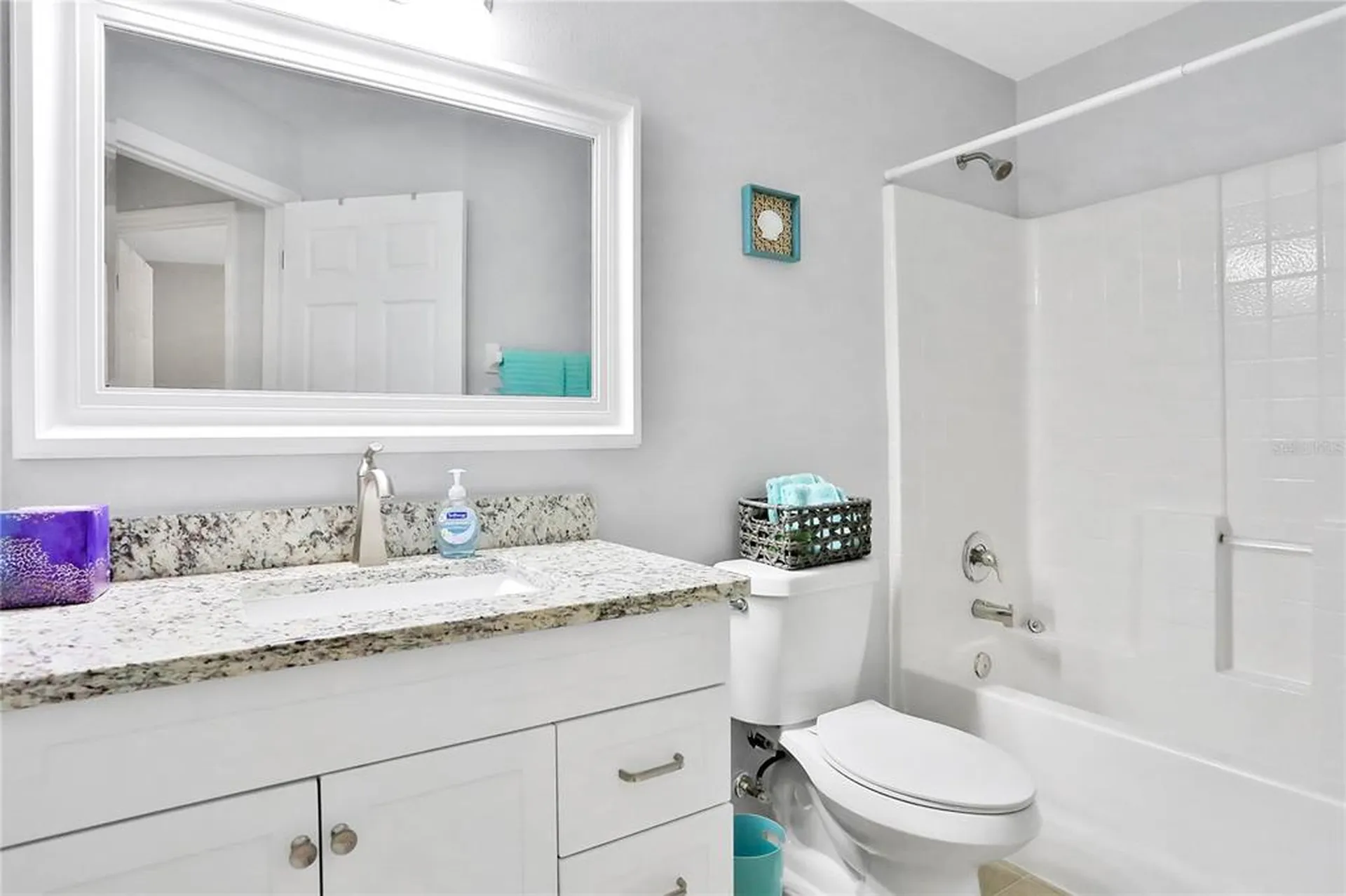 1004 42nd Terrace E Bradenton FL 34208