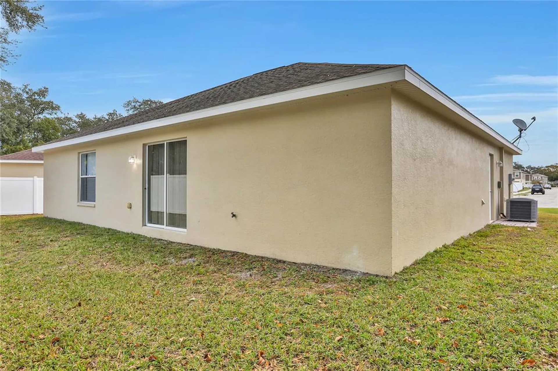 1004 42nd Terrace E Bradenton FL 34208
