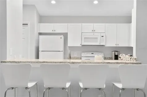 1004 42nd Terrace E Bradenton FL 34208