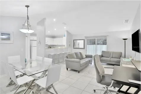 1004 42nd Terrace E Bradenton FL 34208