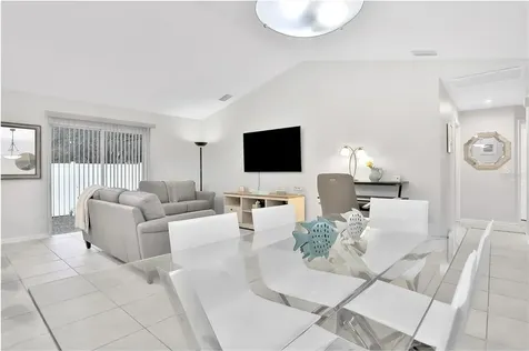 1004 42nd Terrace E Bradenton FL 34208