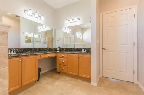 1566 Shorewood Drive Auburndale FL 33823