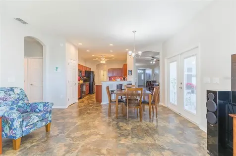 1566 Shorewood Drive Auburndale FL 33823