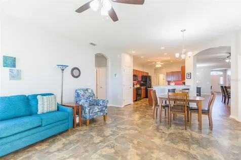 1566 Shorewood Drive Auburndale FL 33823
