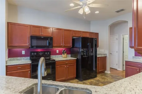1566 Shorewood Drive Auburndale FL 33823