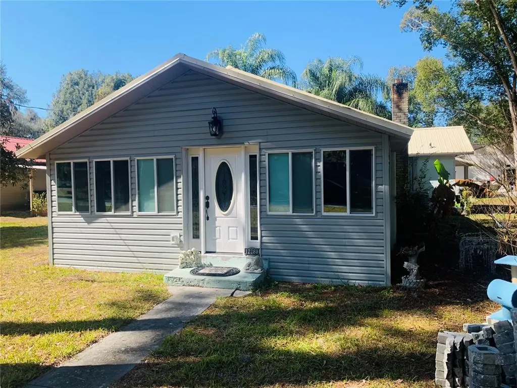 12280 SE 134th Court Ocklawaha FL 32179