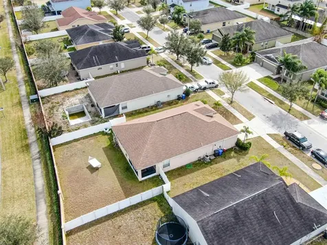 10744 Carloway Hills Drive Wimauma FL 33598