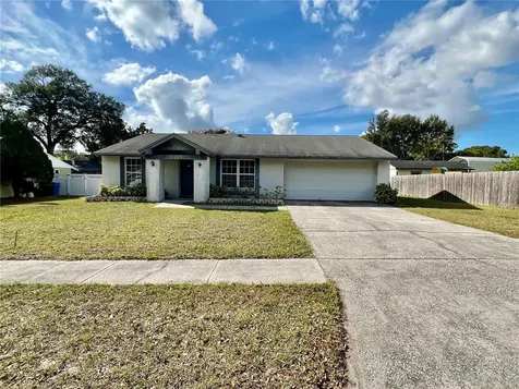 3318 King Charles Circle Seffner FL 33584