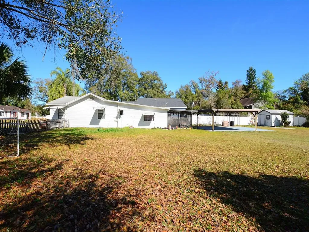 1505 Regan Avenue Orlando FL 32807