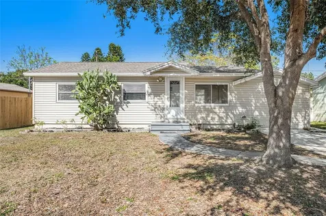 5251 43rd Avenue N St Petersburg FL 33709
