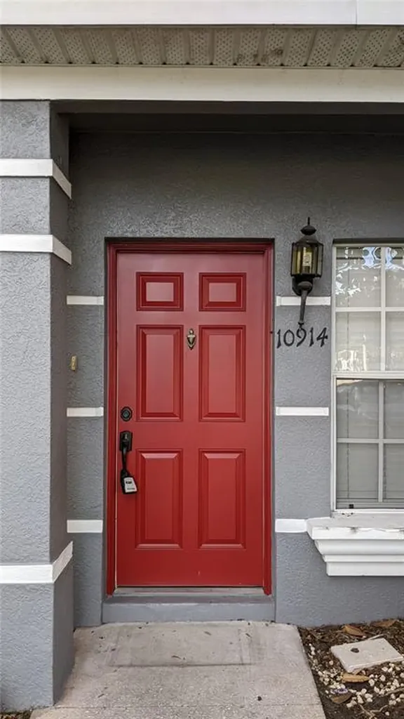 10914 Savannah Wood Drive Orlando FL 32832