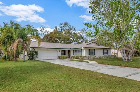 212 Valencia Court Winter Garden FL 34787