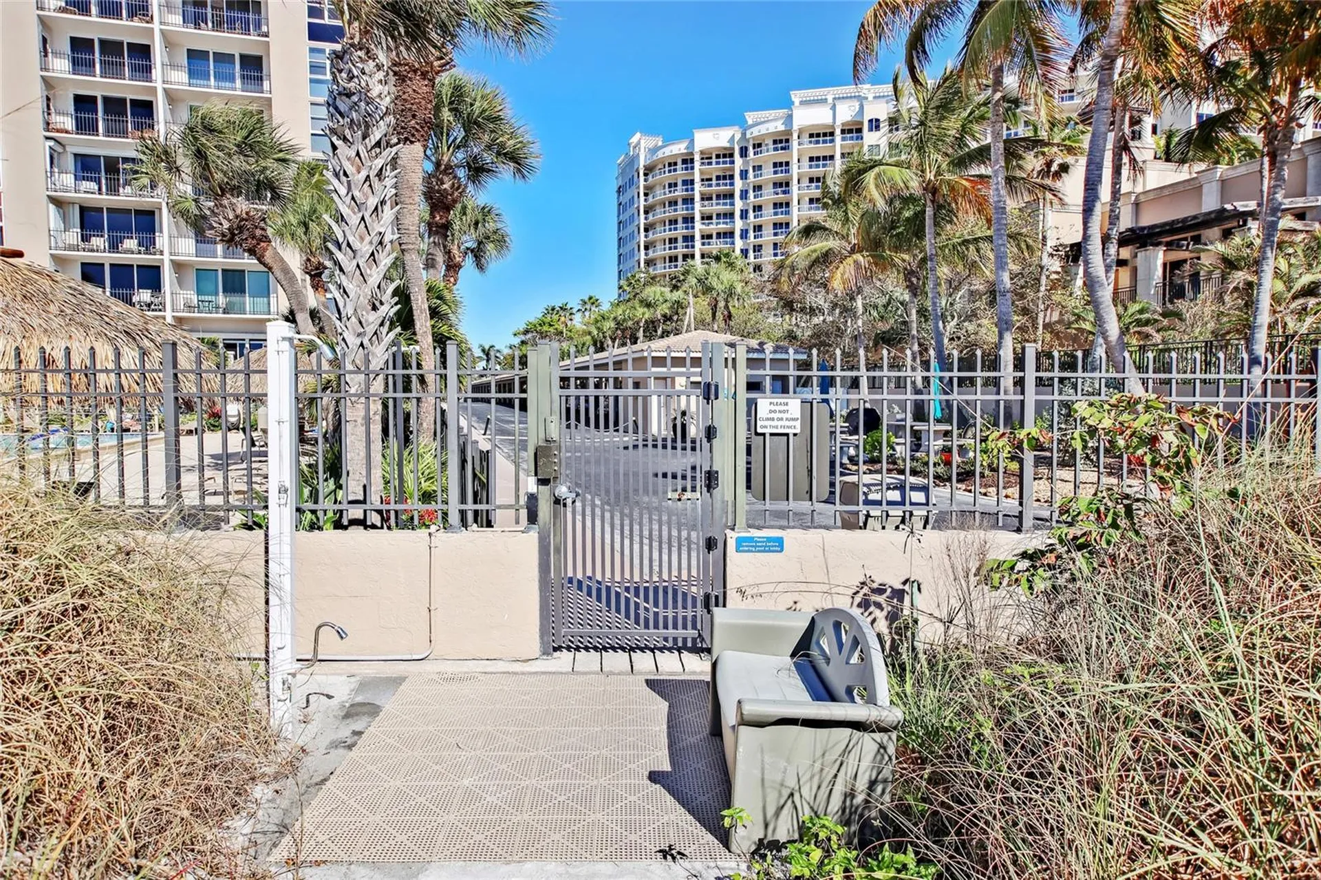 1212 Benjamin Franklin Drive Sarasota FL 34236