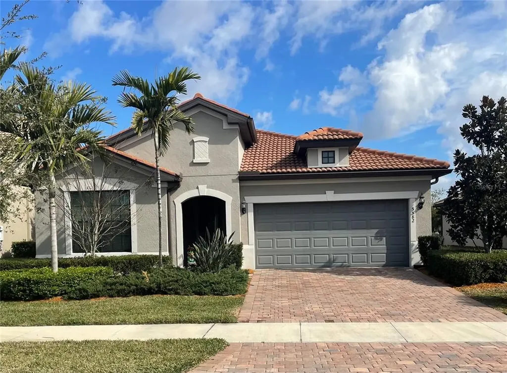 5582 Rain Lily Court Sarasota FL 34238