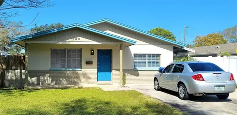 138 SE Madison Circle N St Petersburg FL 33703